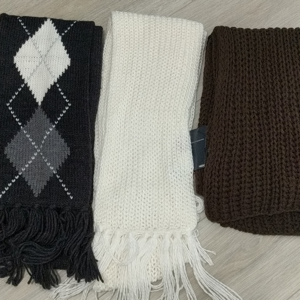 Scarf Bundle - image 1